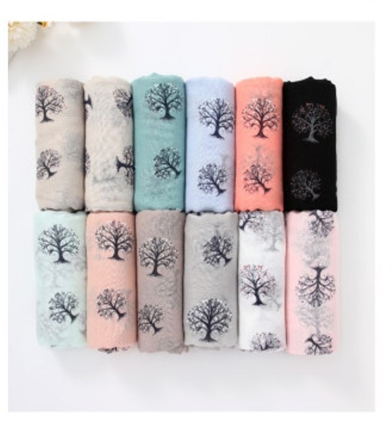 Valcan, expertos en distribución de regalos y bisutería con experiencia desde 1995.